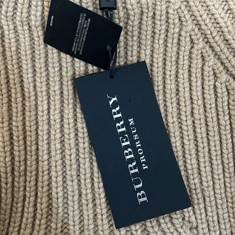 NWT Burberry Cashmere Sweater Sz S - Picture 3 of 16